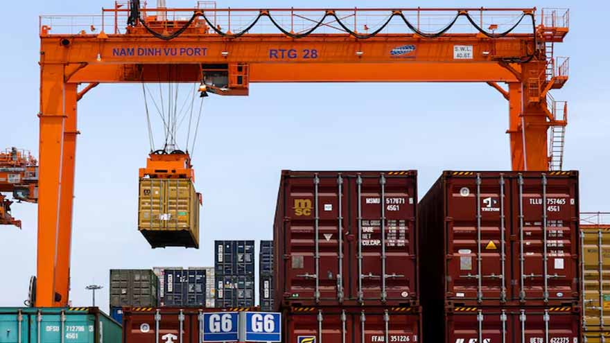 Vietnam expects more talks with US to finalise trade deal